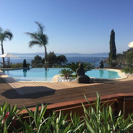Les Lauriers Roses Aparthotel Le Le Rayol-Canadel-sur-Mer Buitenkant foto