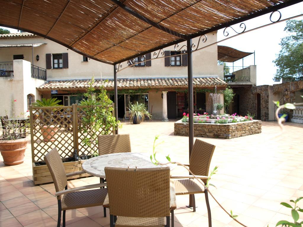 Les Lauriers Roses Aparthotel Le Le Rayol-Canadel-sur-Mer Buitenkant foto