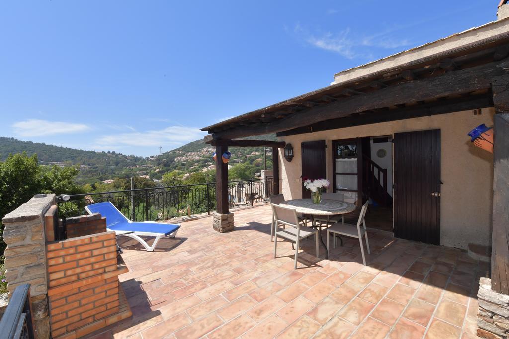 Les Lauriers Roses Aparthotel Le Le Rayol-Canadel-sur-Mer Kamer foto