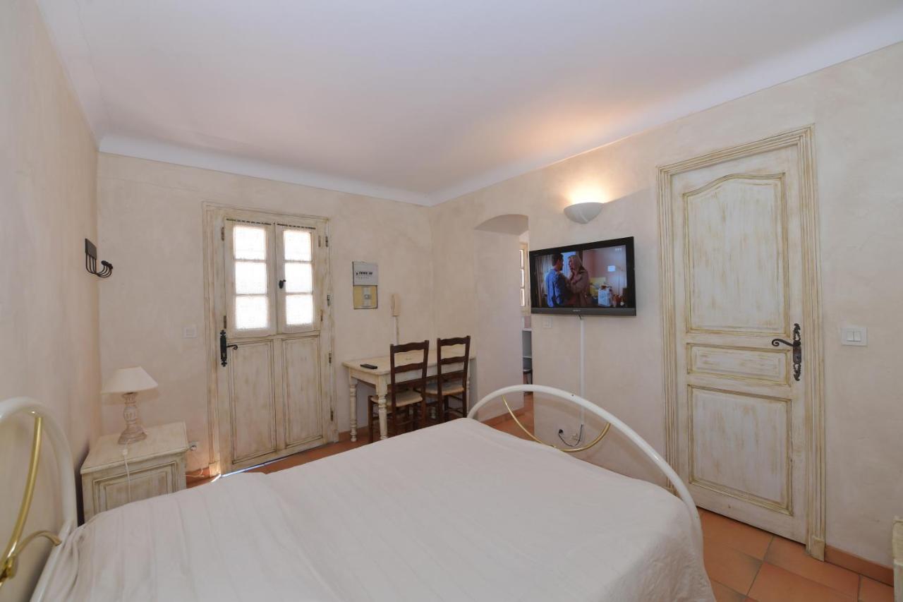 Les Lauriers Roses Aparthotel Le Le Rayol-Canadel-sur-Mer Buitenkant foto